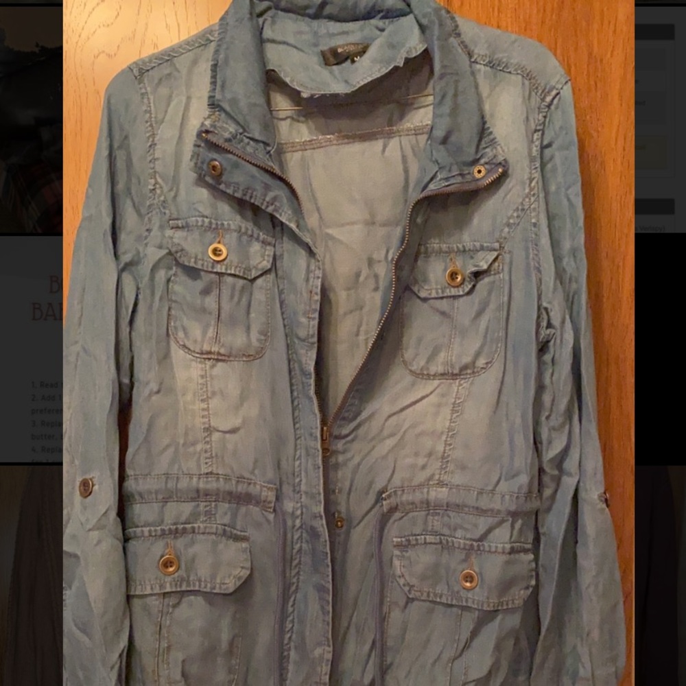 Jean jacket - Picture 2 of 2